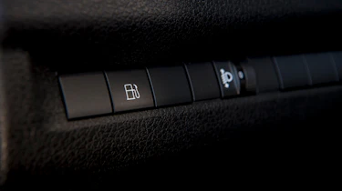 Vauxhall Vivaro-e Hydrogen - fuel and headlight level switchgear