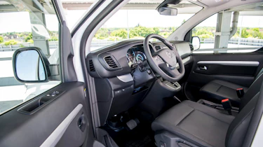 Vauxhall Vivaro-e Hydrogen - interior (driver's door)