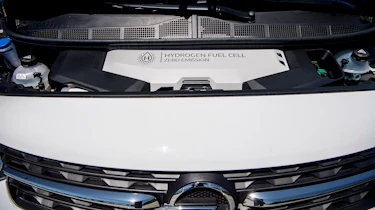 Vauxhall Vivaro-e Hydrogen - hydrogen fuel cell