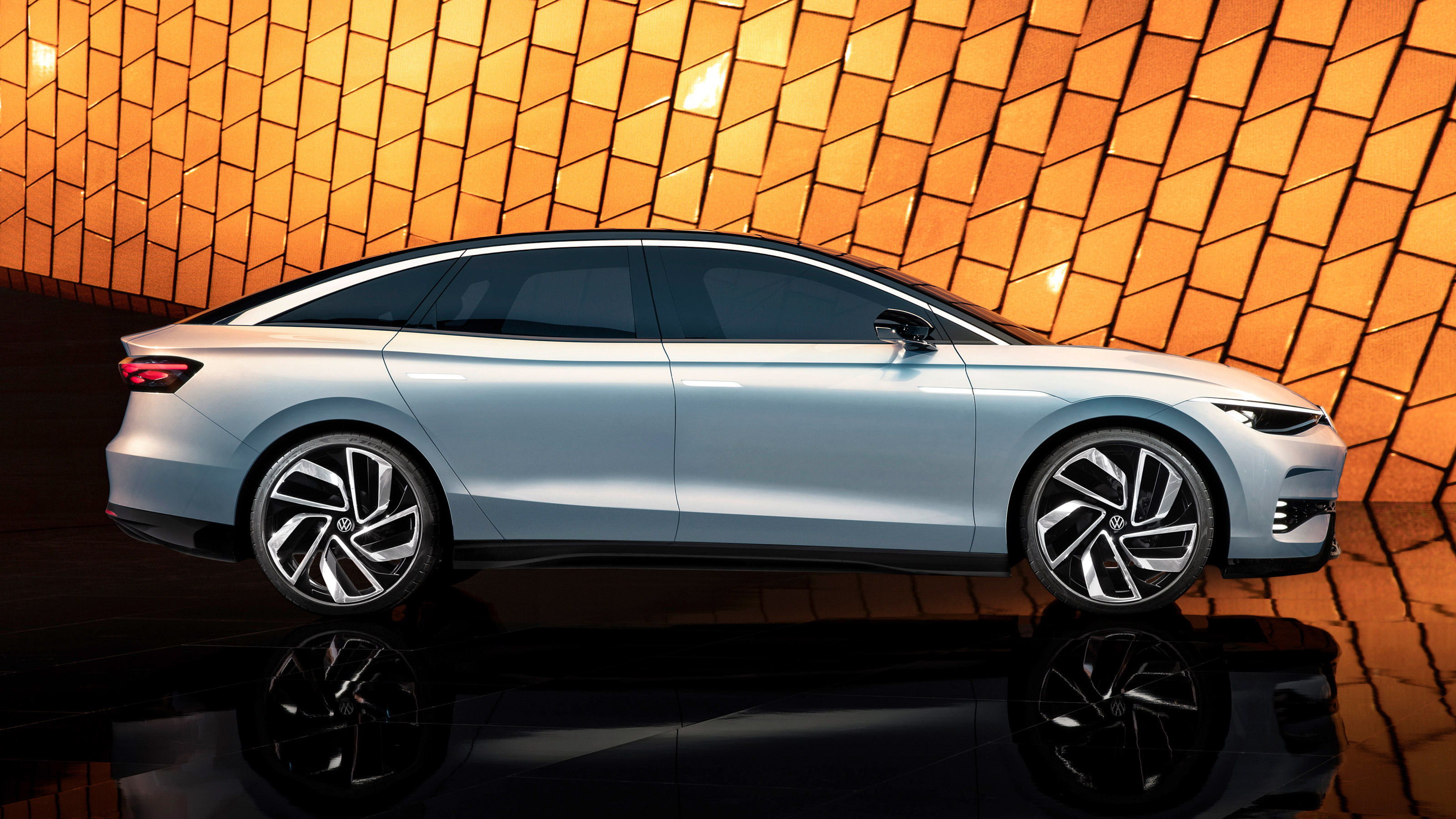 Volkswagen ID Aero concept - side