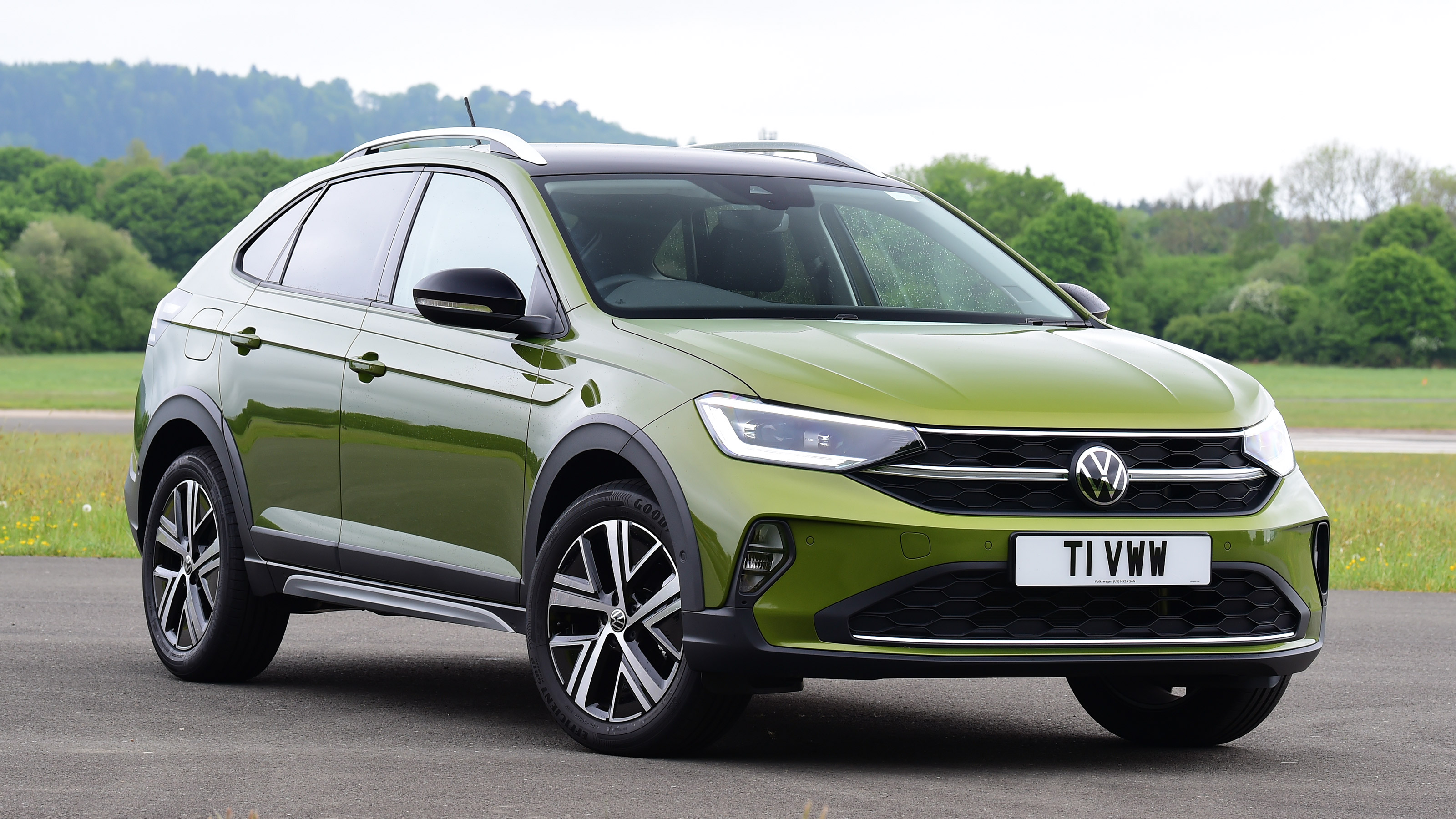 Volkswagen Taigo - front static