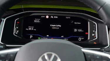 Volkswagen Taigo - dials