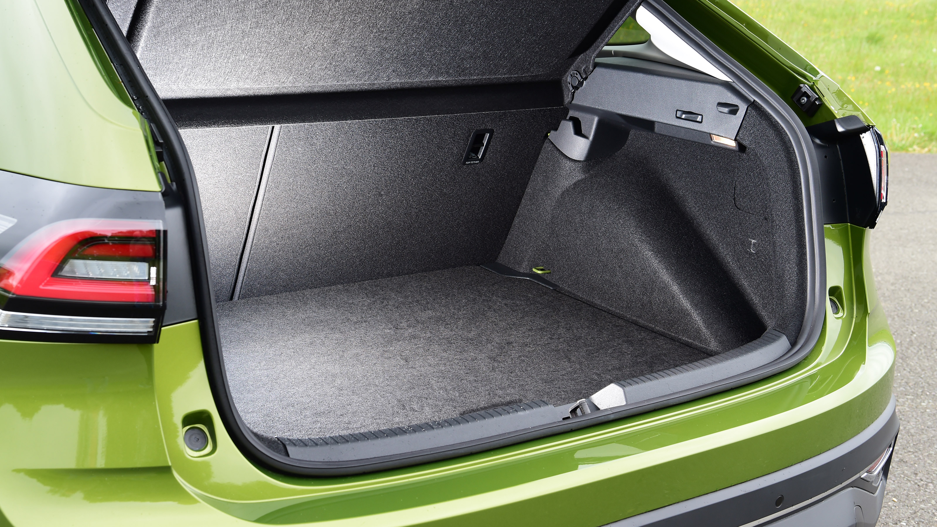 Volkswagen Taigo - boot