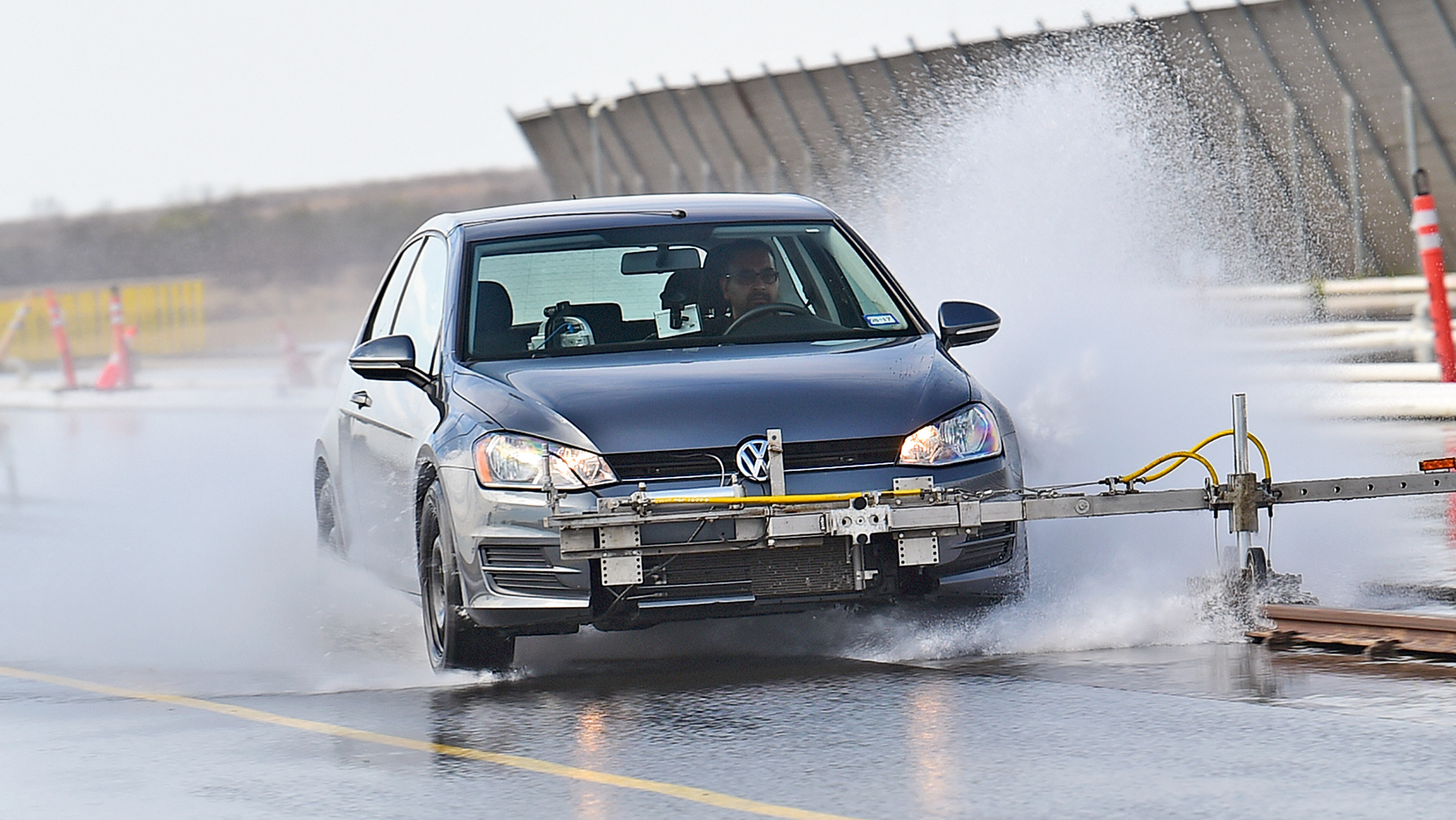 Ultra ultra high performance tyre test 7
