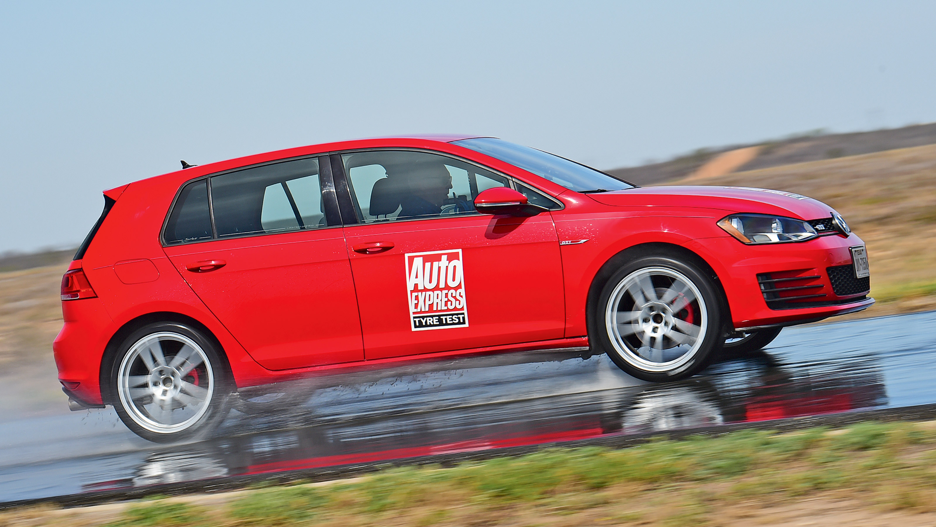 Ultra ultra high performance tyre test 3