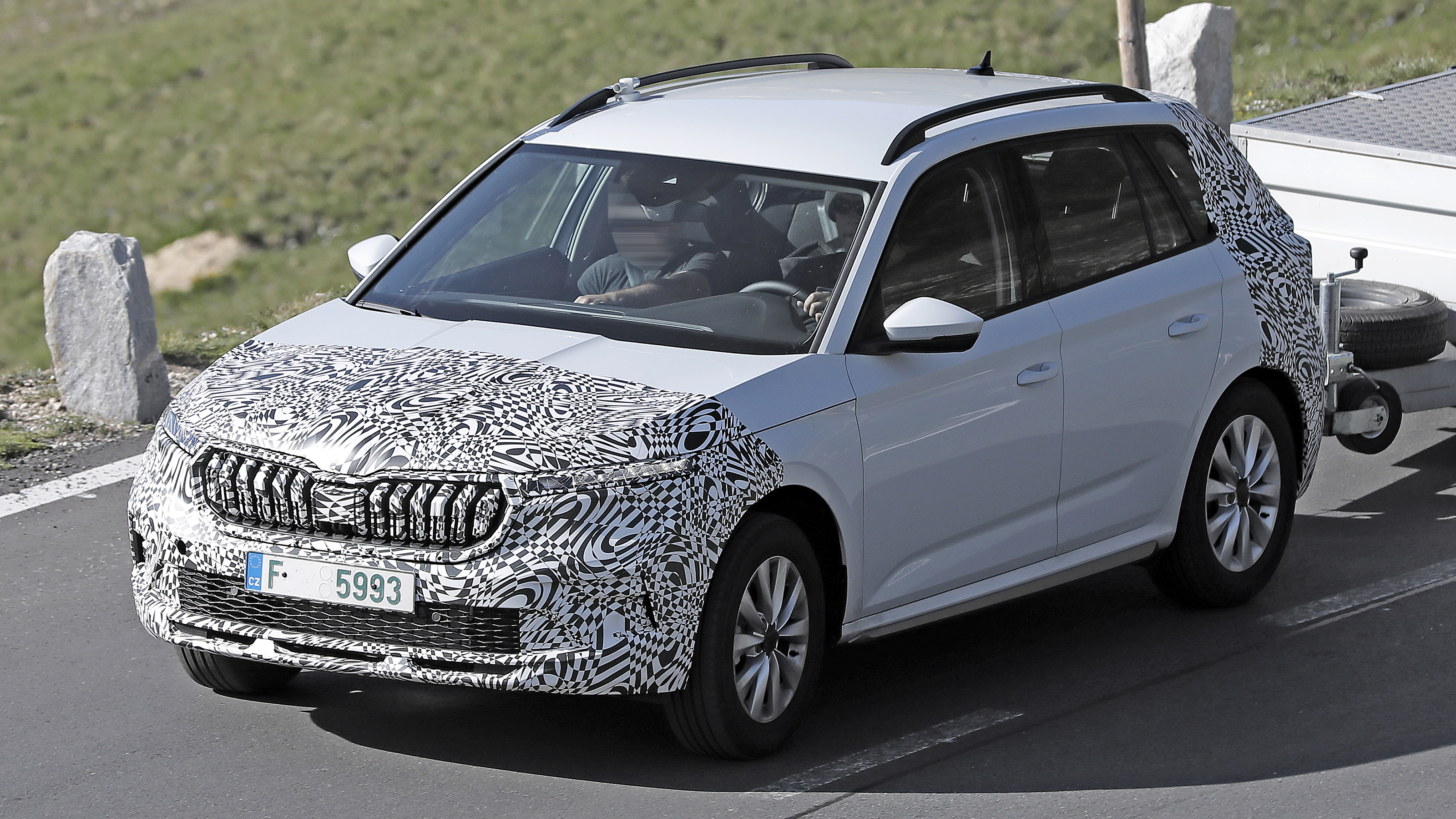 2023 Skoda Kamiq spy - front tracking (above)