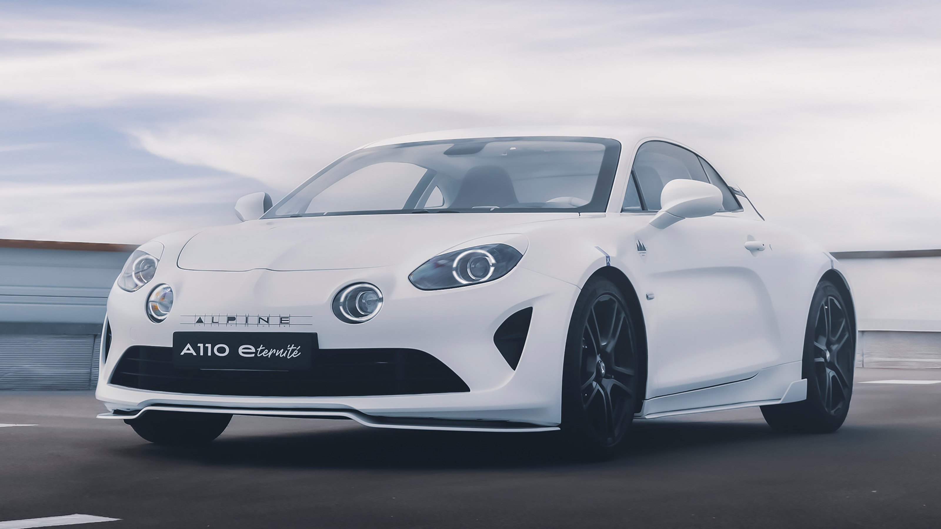 Alpine A110 E-ternite concept - front