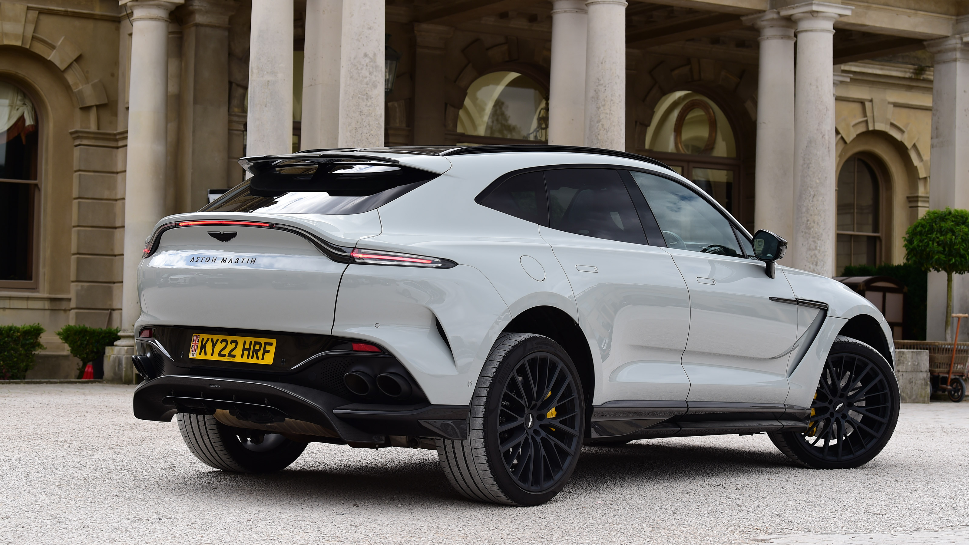 Aston Martin DBX707 - rear static