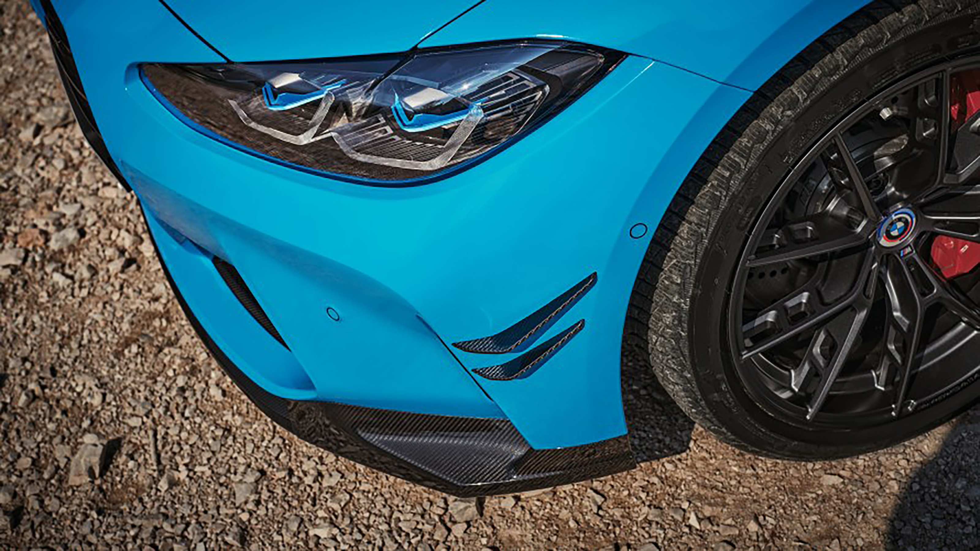 BMW M3 Touring M Performance - canards