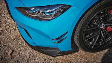 BMW M3 Touring M Performance - canards