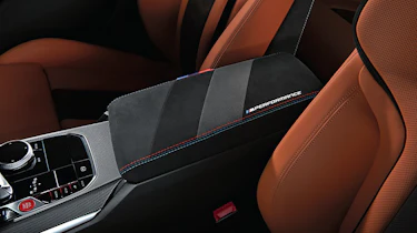 BMW M3 Touring M Performance - armrest