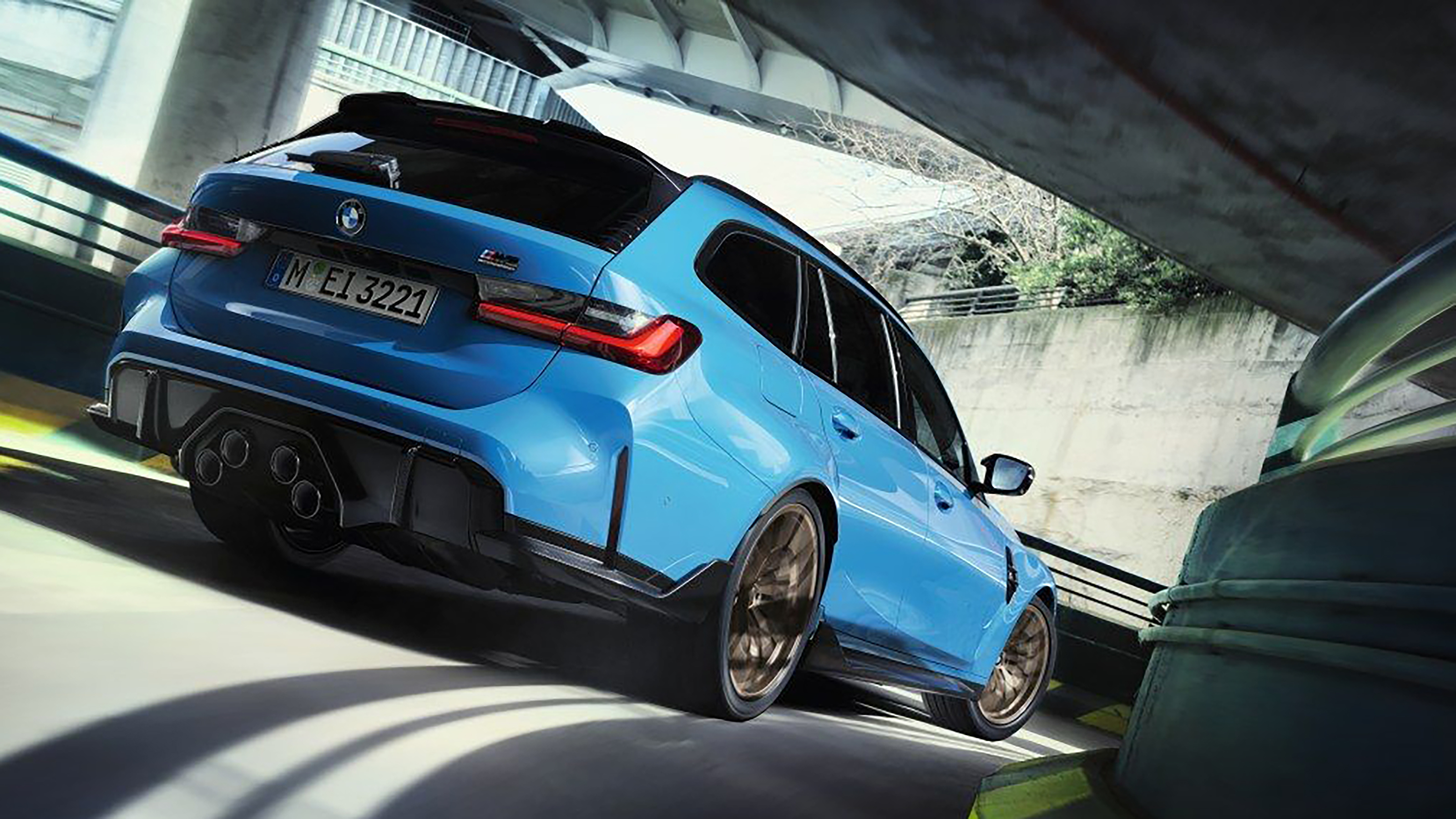 BMW M3 Touring M Performance - rear