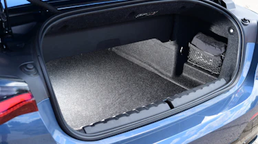 BMW M440d xDrive Convertible - boot