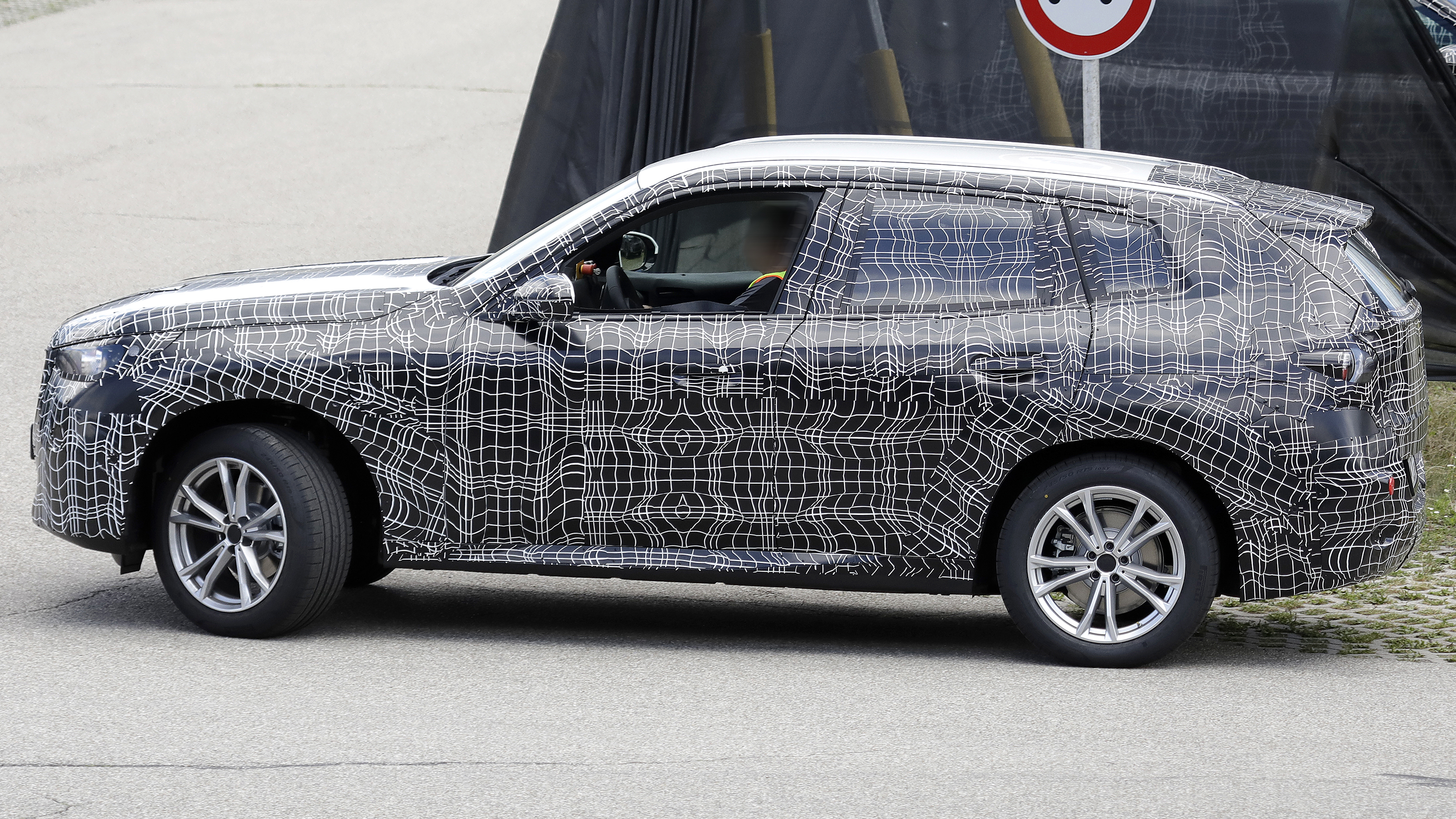 BMW X3 road testing - side