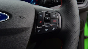 Ford Focus ST - steering wheel controls