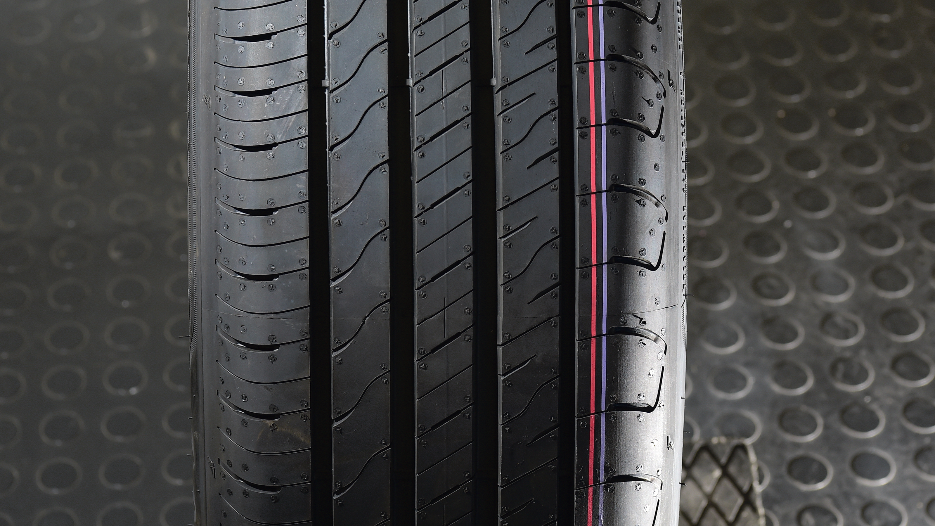 Goodyear EfficientGrip 2 SUV