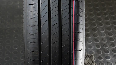 Goodyear EfficientGrip 2 SUV