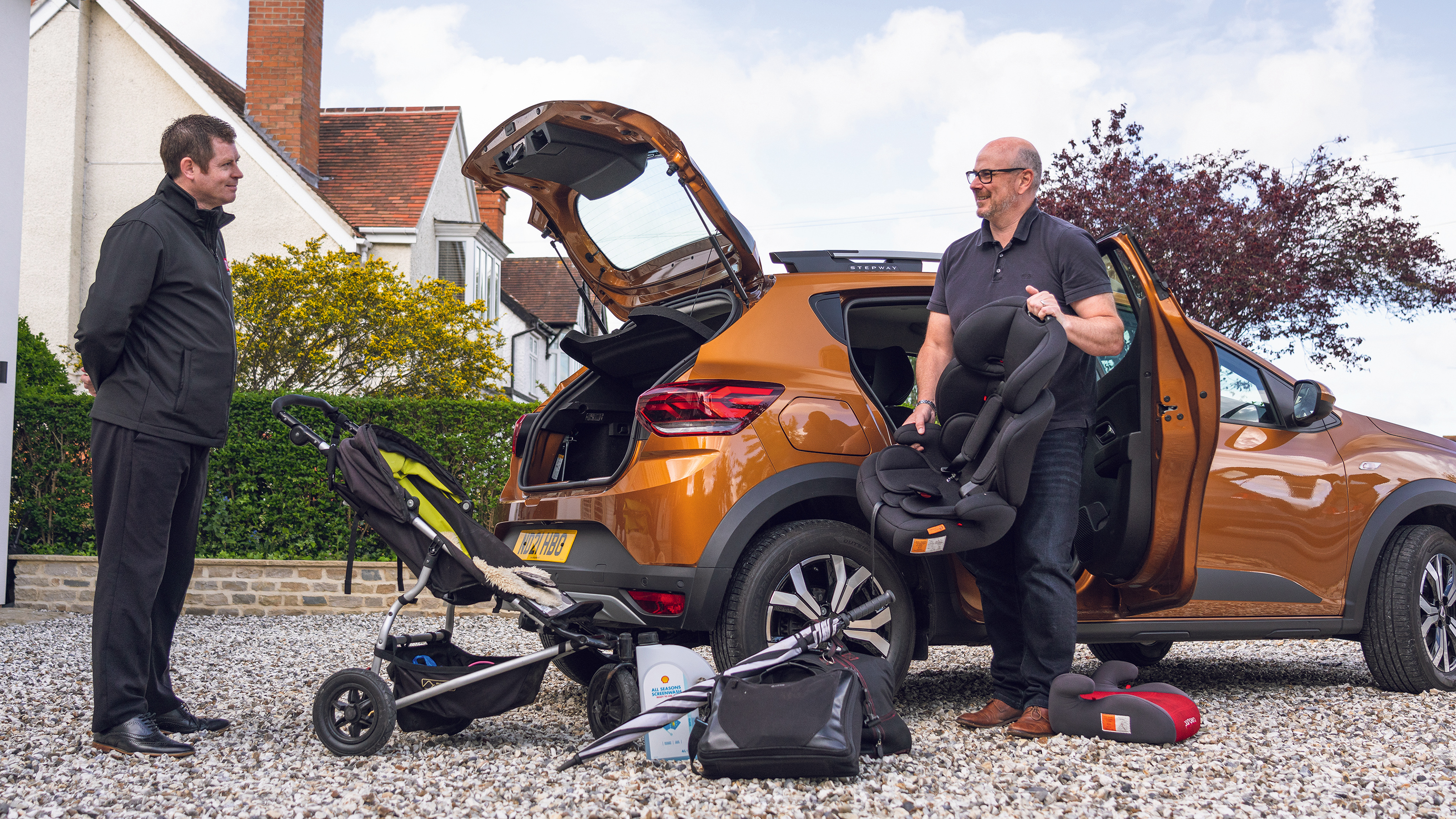 How to save fuel: top tips loading