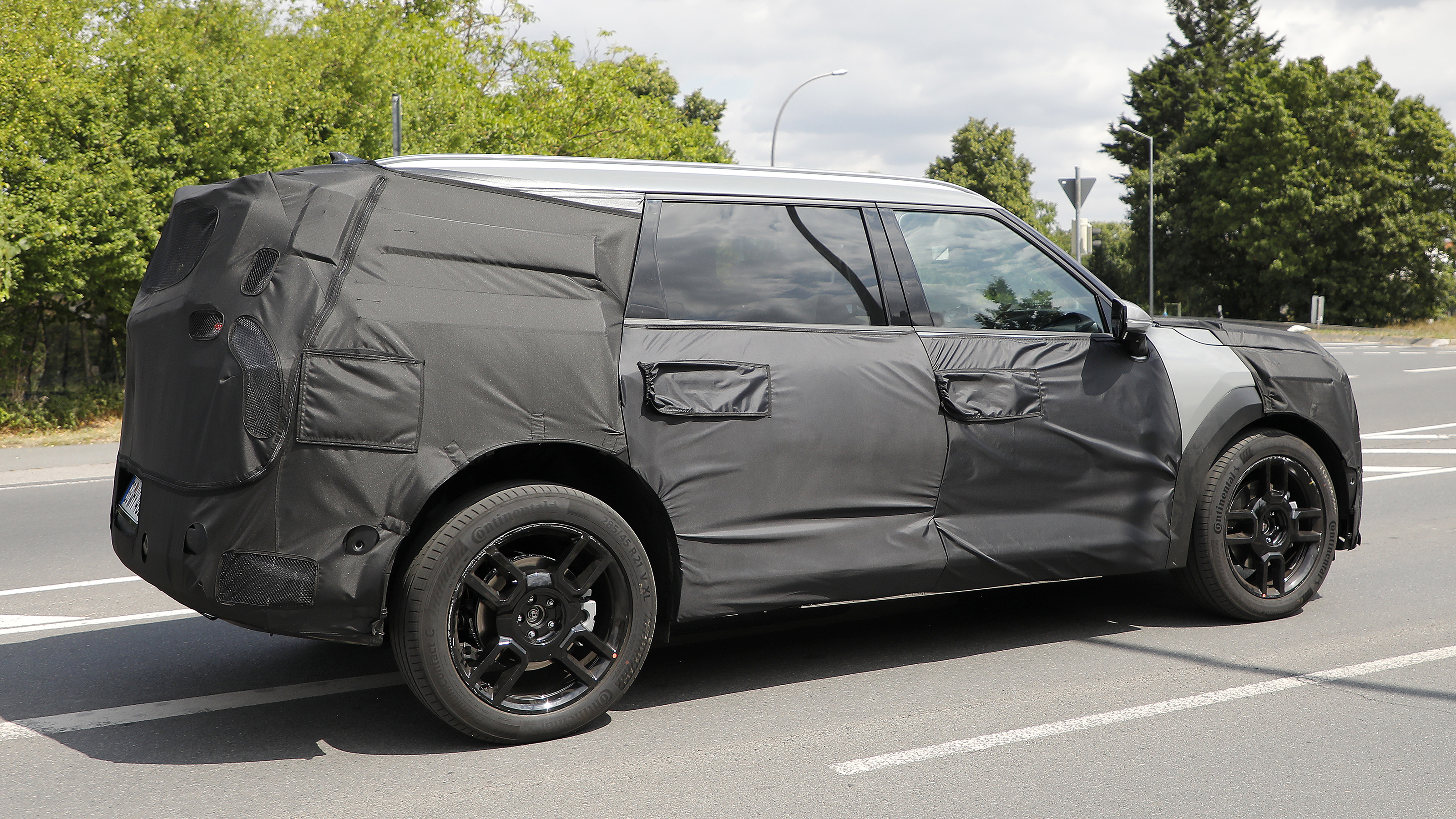 Kia EV9 spy shots 
