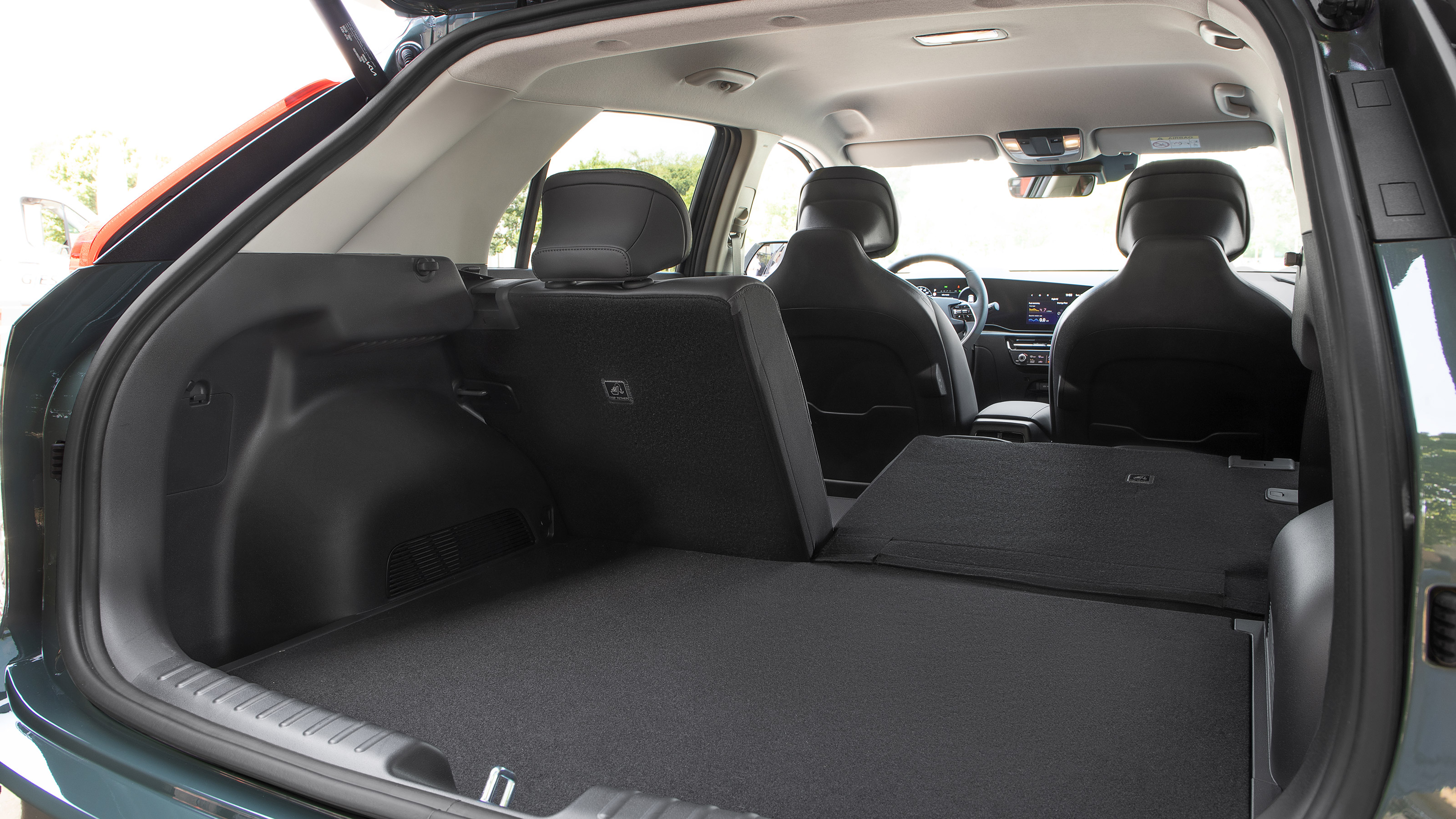 Kia Niro Hybrid - boot
