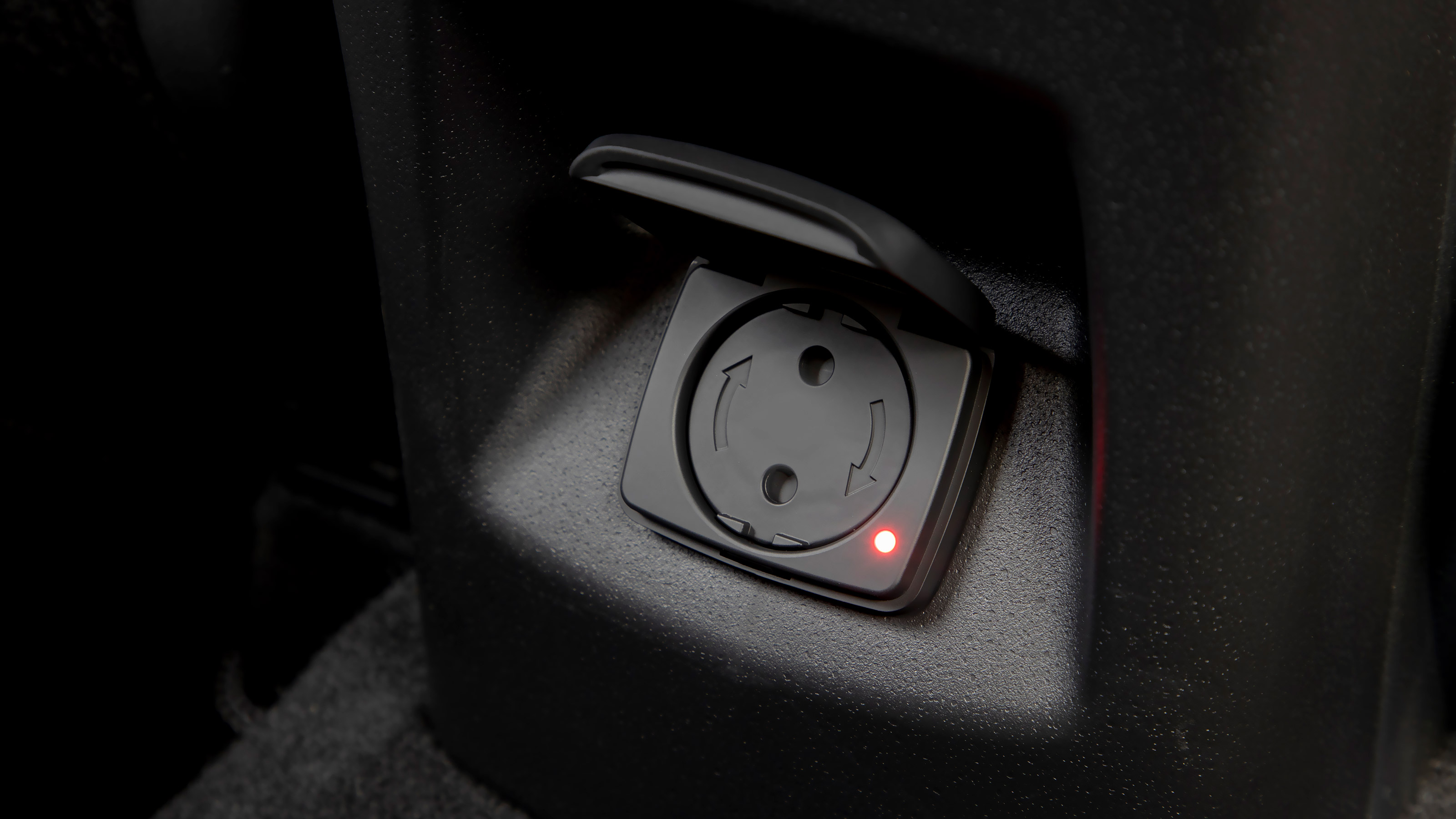 Kia Niro Hybrid - power plug