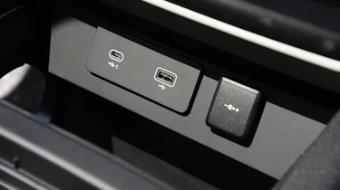 Land Rover p400e long term test: interior charging USB and 12v sockets