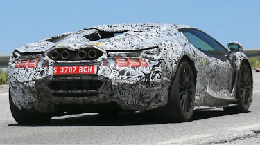 Lamborghini Aventador successor (July '22 spyshots) - rear o/s