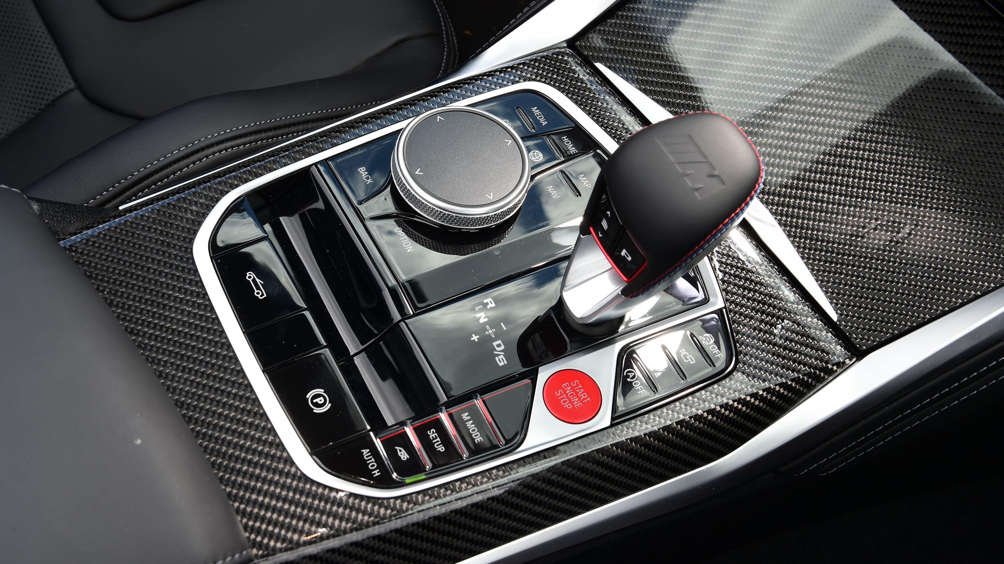 BMW M4 Convertible - gear selector