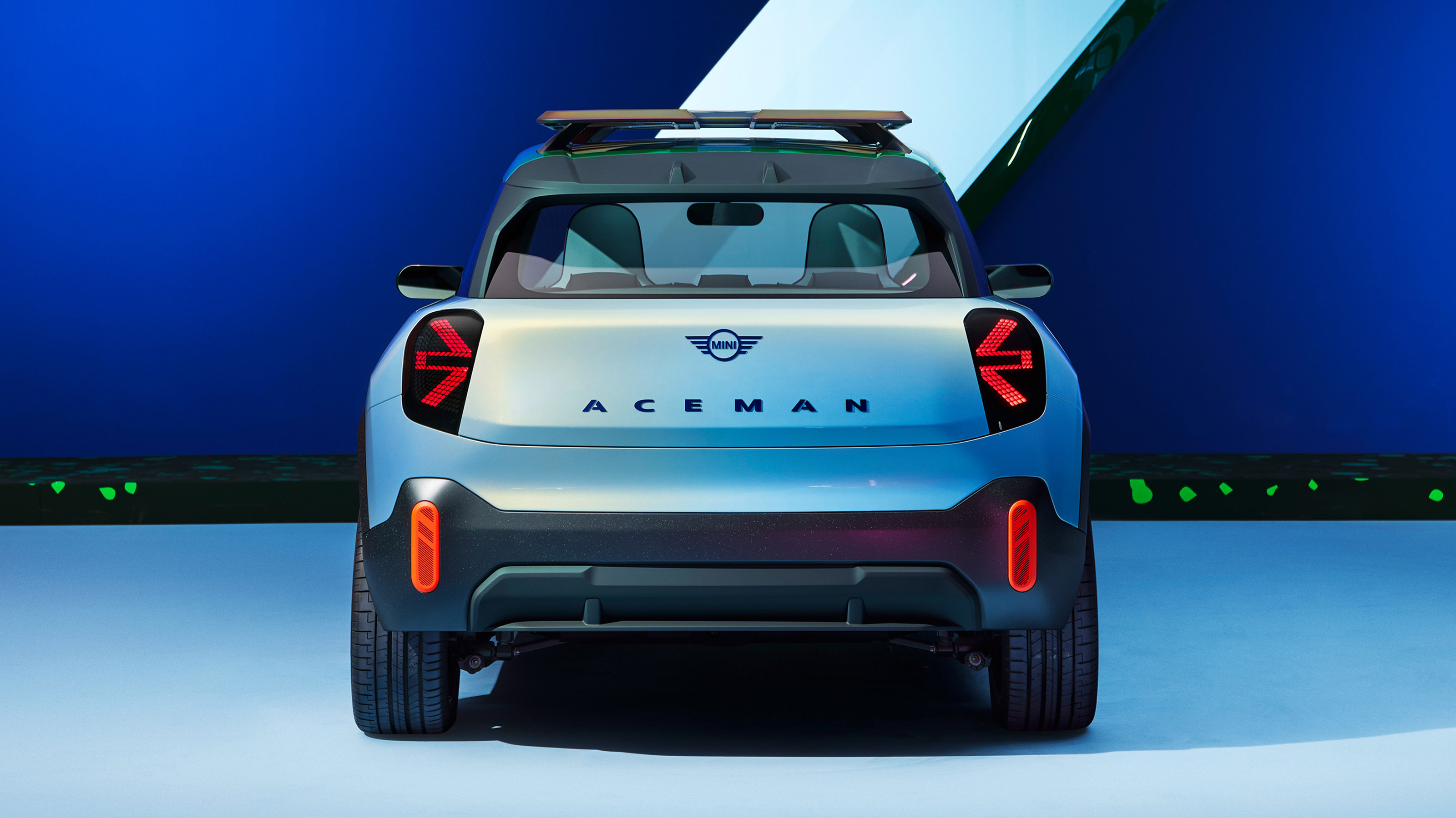 MINI Aceman - full rear