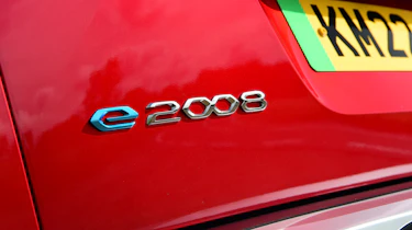 Peugeot e-2008 - e-2008 badge