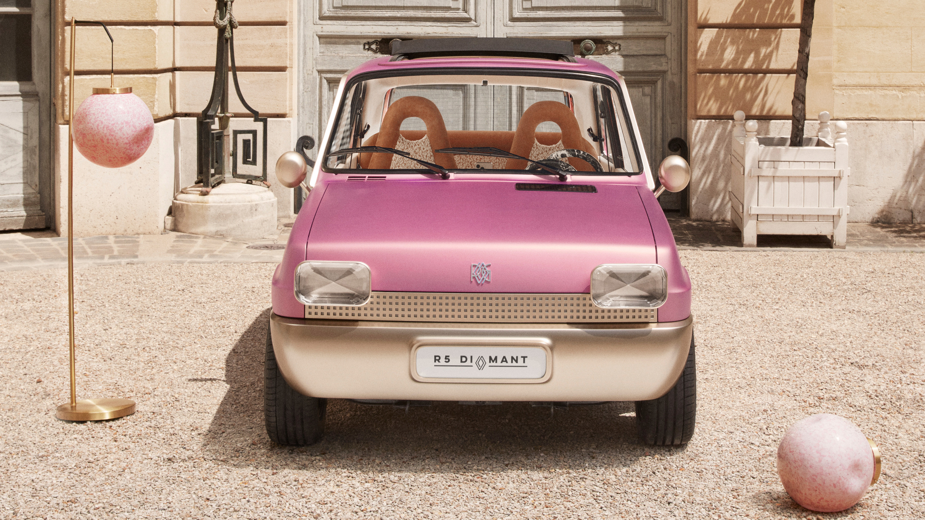 Renault 5 Diamant - front static