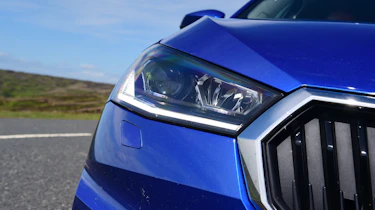 Skoda Fabia long termer - headlight