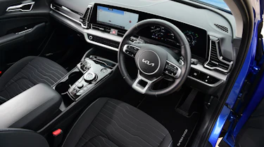 Kia Sportage vs Hyundai Tucson - Kia Sportage interior