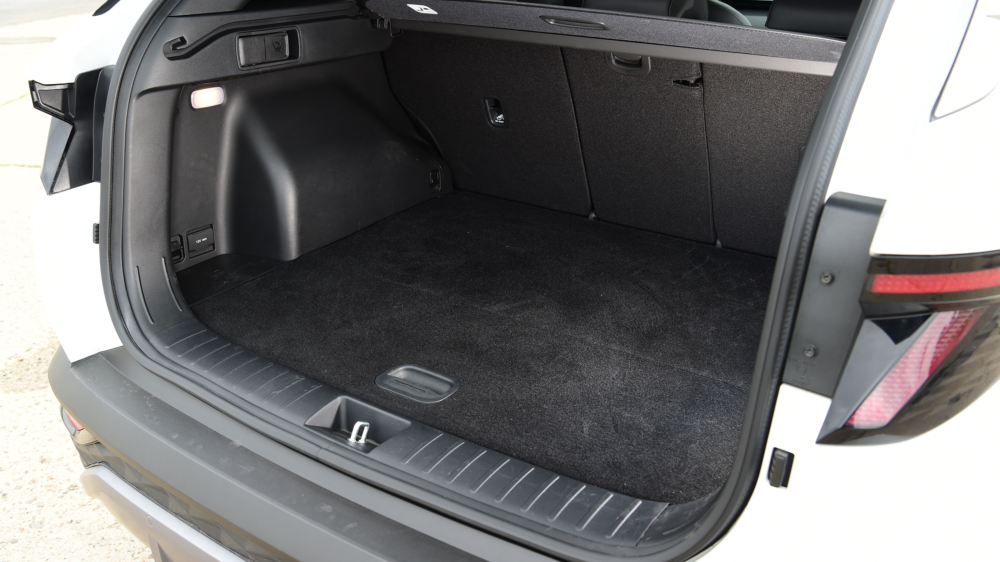 Kia Sportage vs Hyundai Tucson - Hyundai Tucson boot