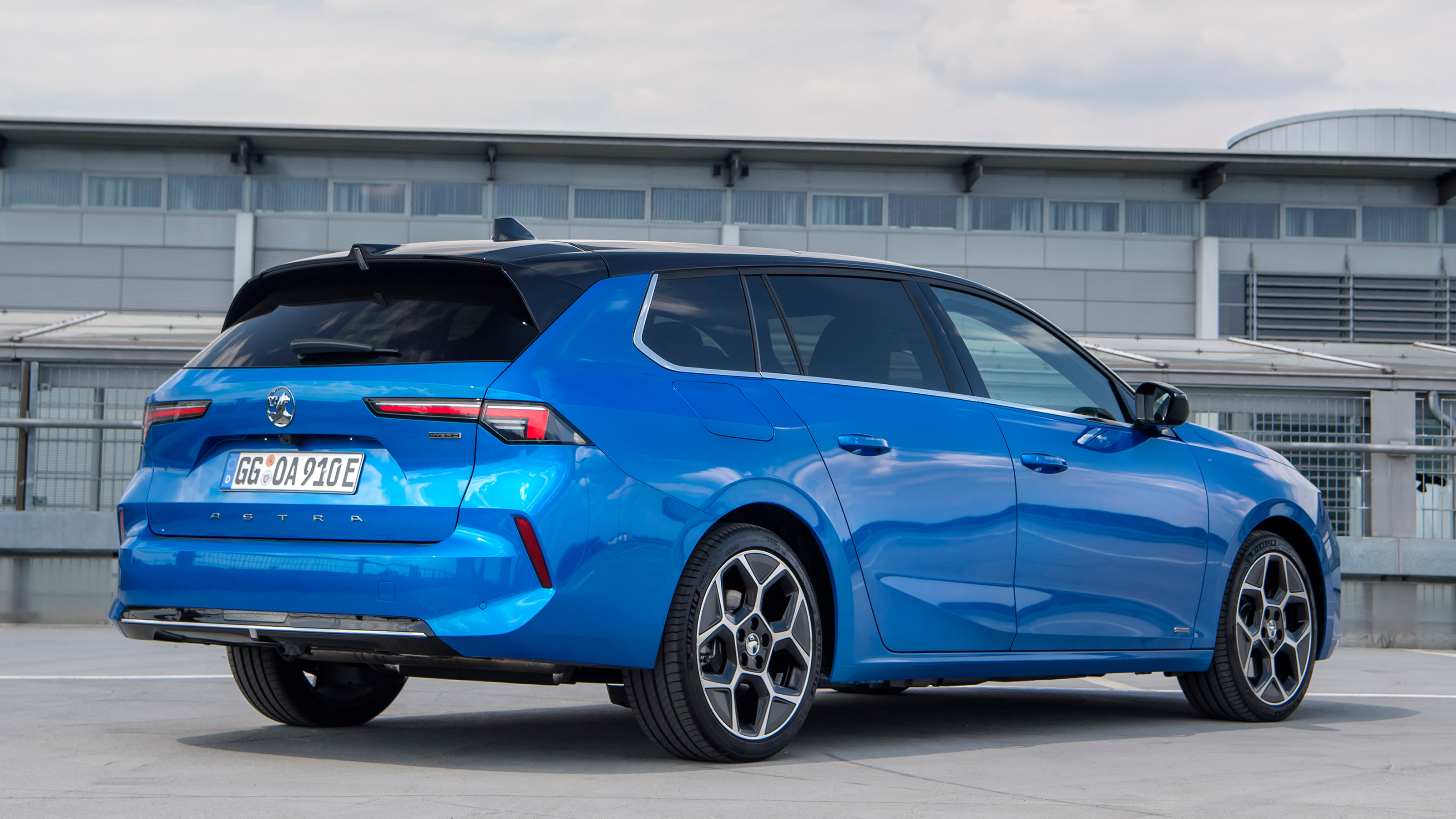 Vauxhall Astra Sports Tourer - rear static