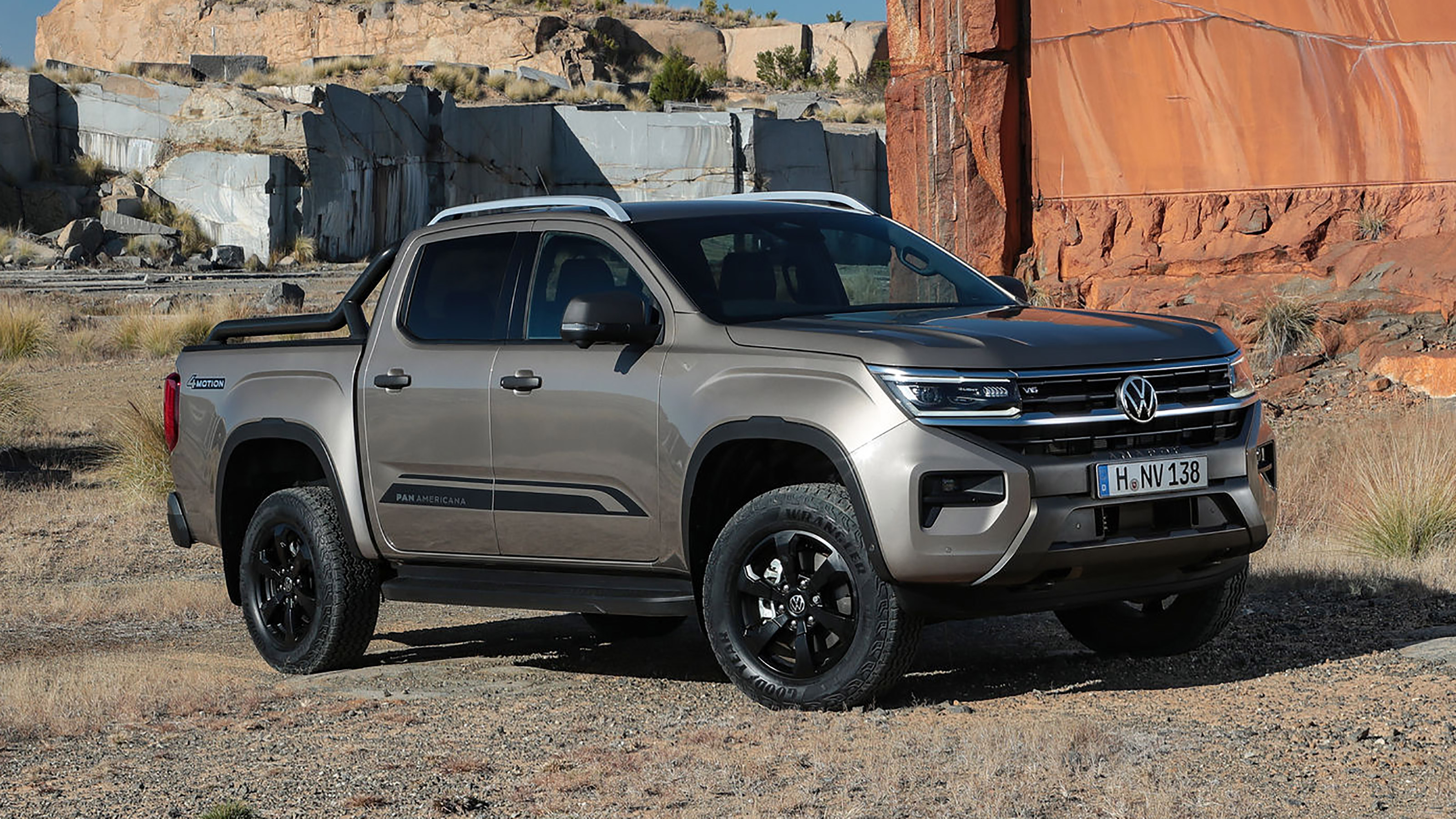 Volkswagen Amarok - front/side