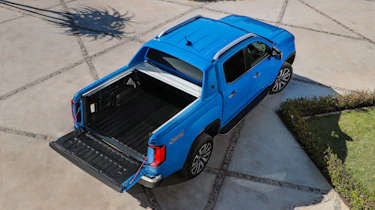 Volkswagen Amarok - above 2