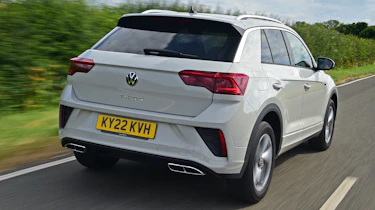 Volkswagen T-Roc R line - rear tracking