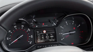Used Citroen Berlingo - dials