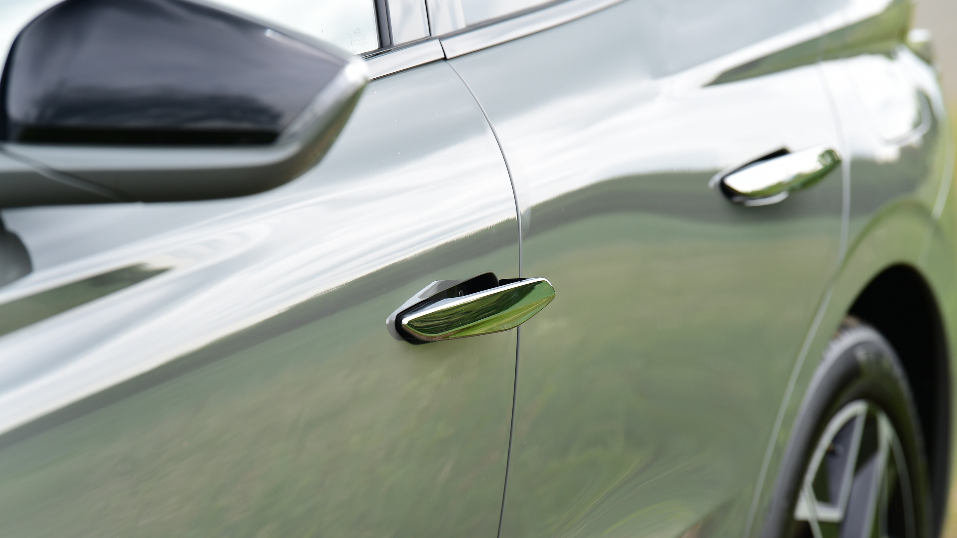 DS 4 - doors
