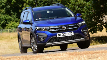 Dacia Jogger long-termer: front action
