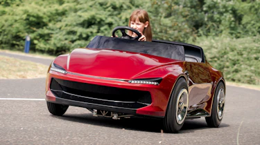 Firefly Sport - child driving