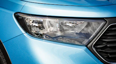 Ford Grand Tourneo Connect - front light