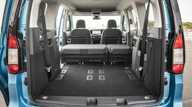 Ford Grand Tourneo Connect - boot config 3