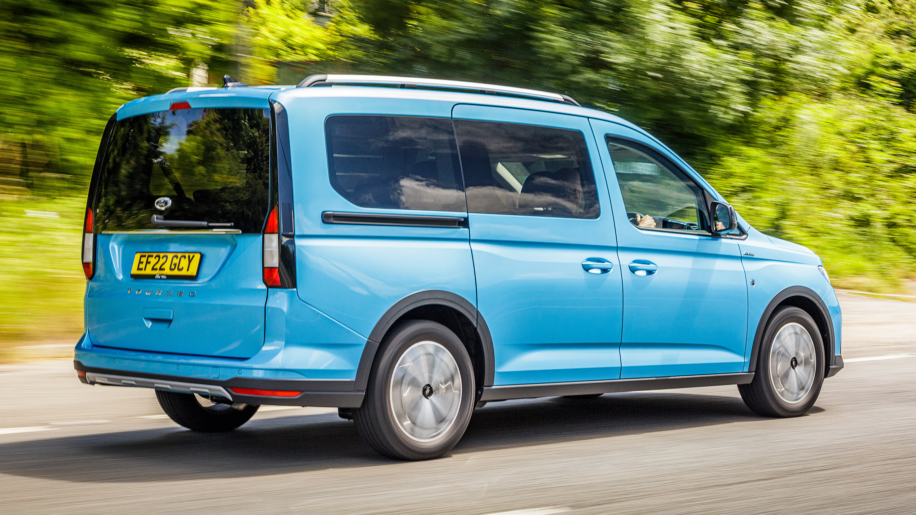 Ford Grand Tourneo Connect - rear