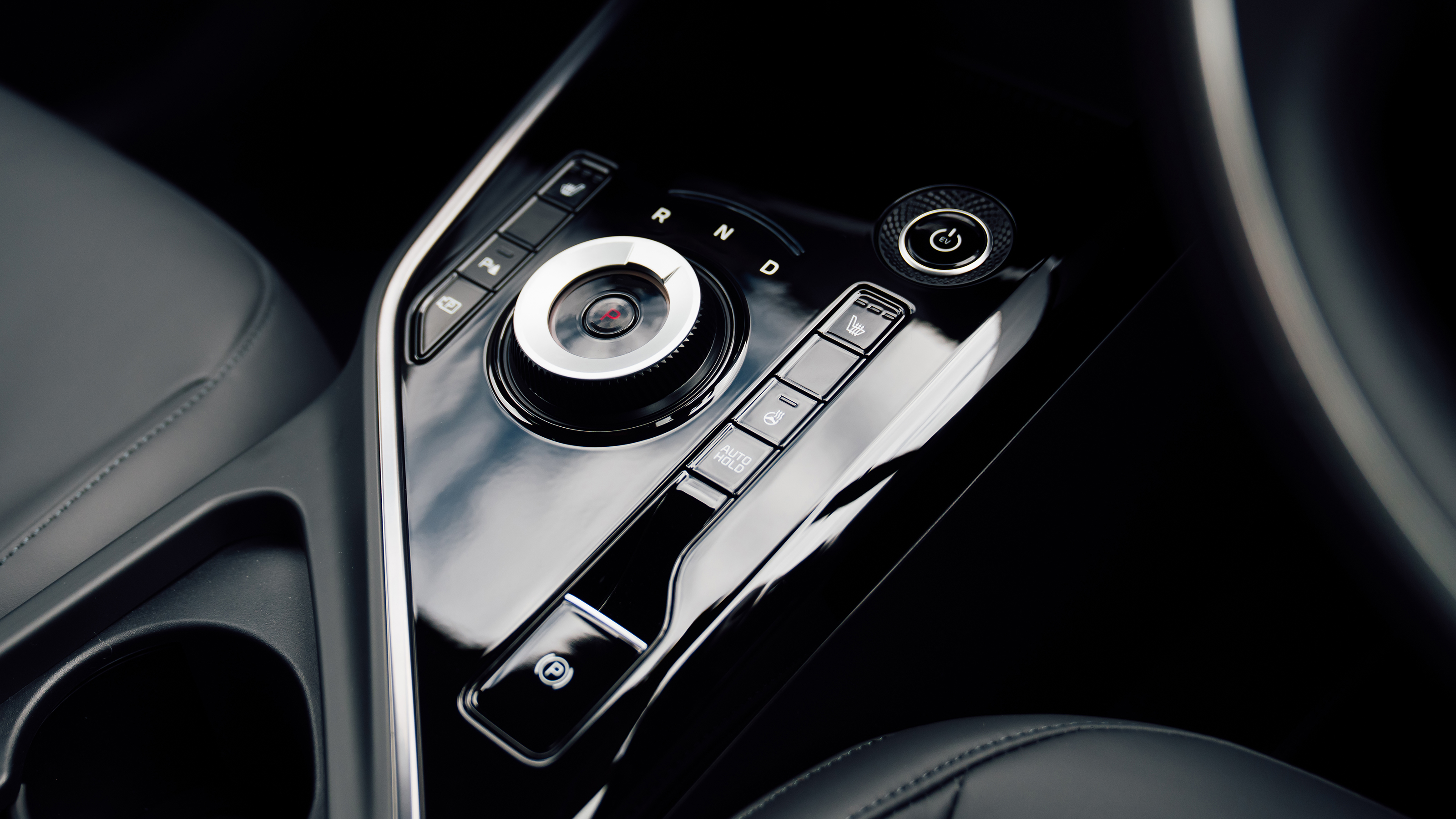 Kia Niro EV - gear selector