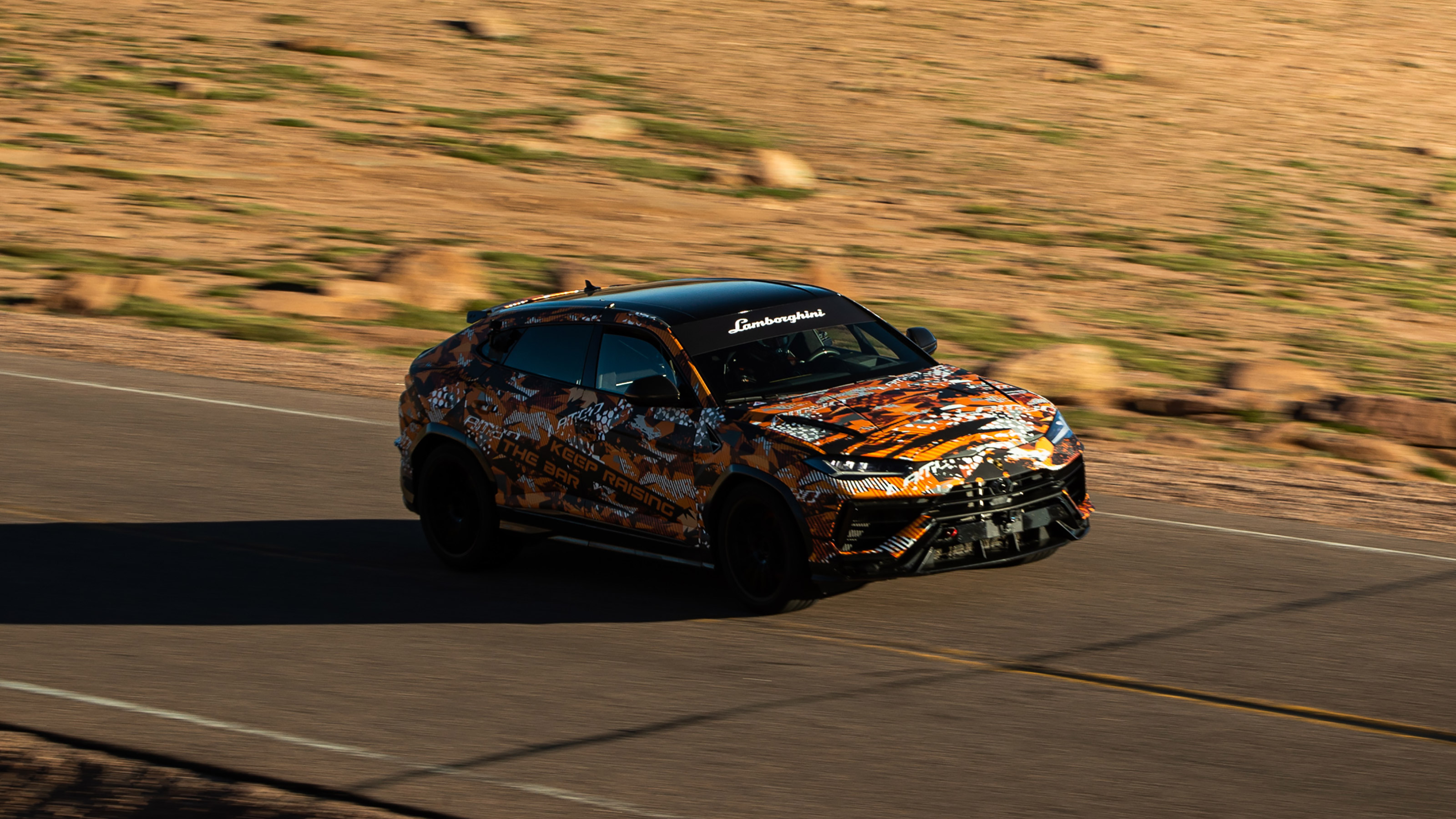 Lamborghini Urus Pikes Peak 4
