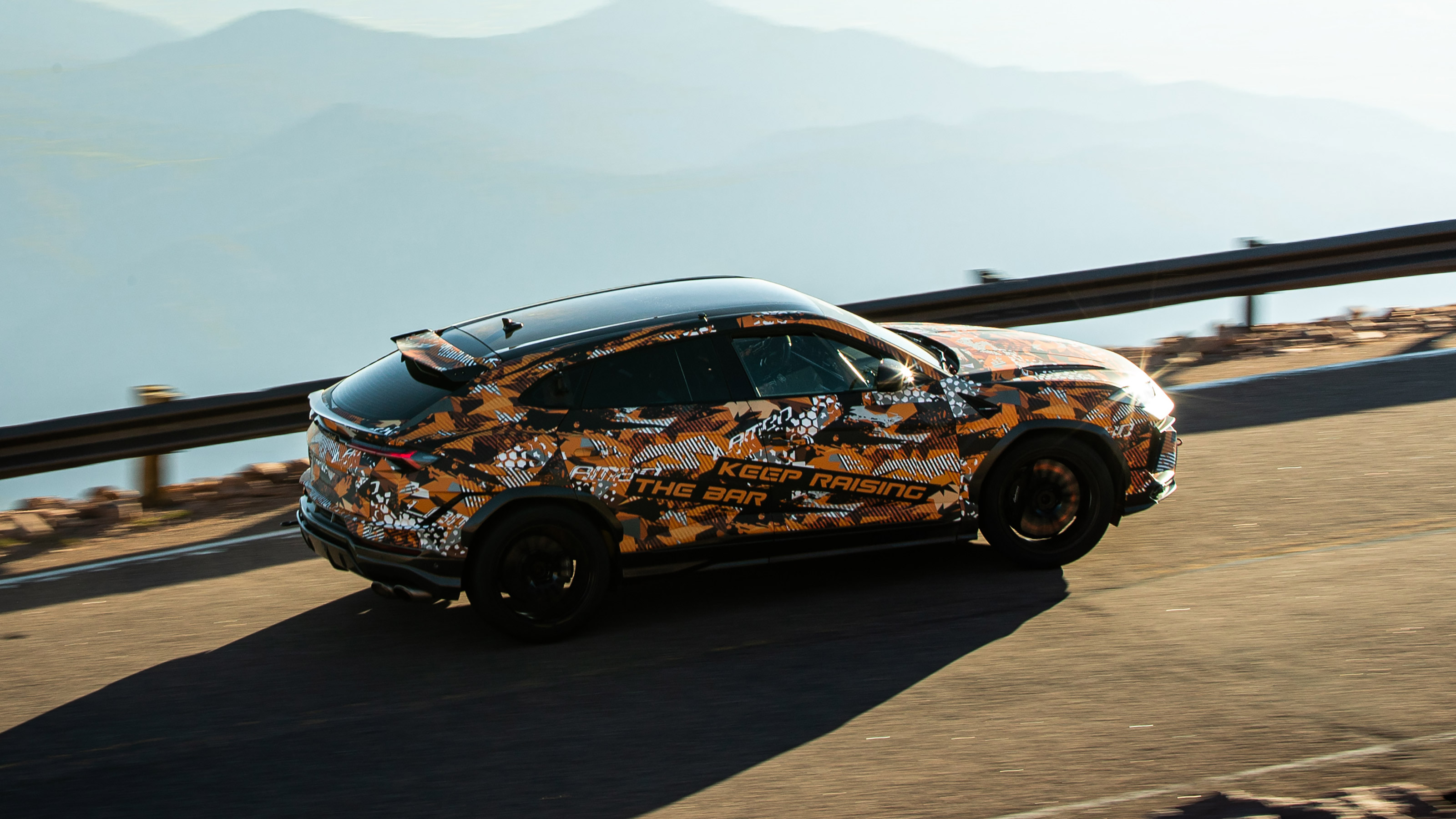 Lamborghini Urus Pikes Peak 5
