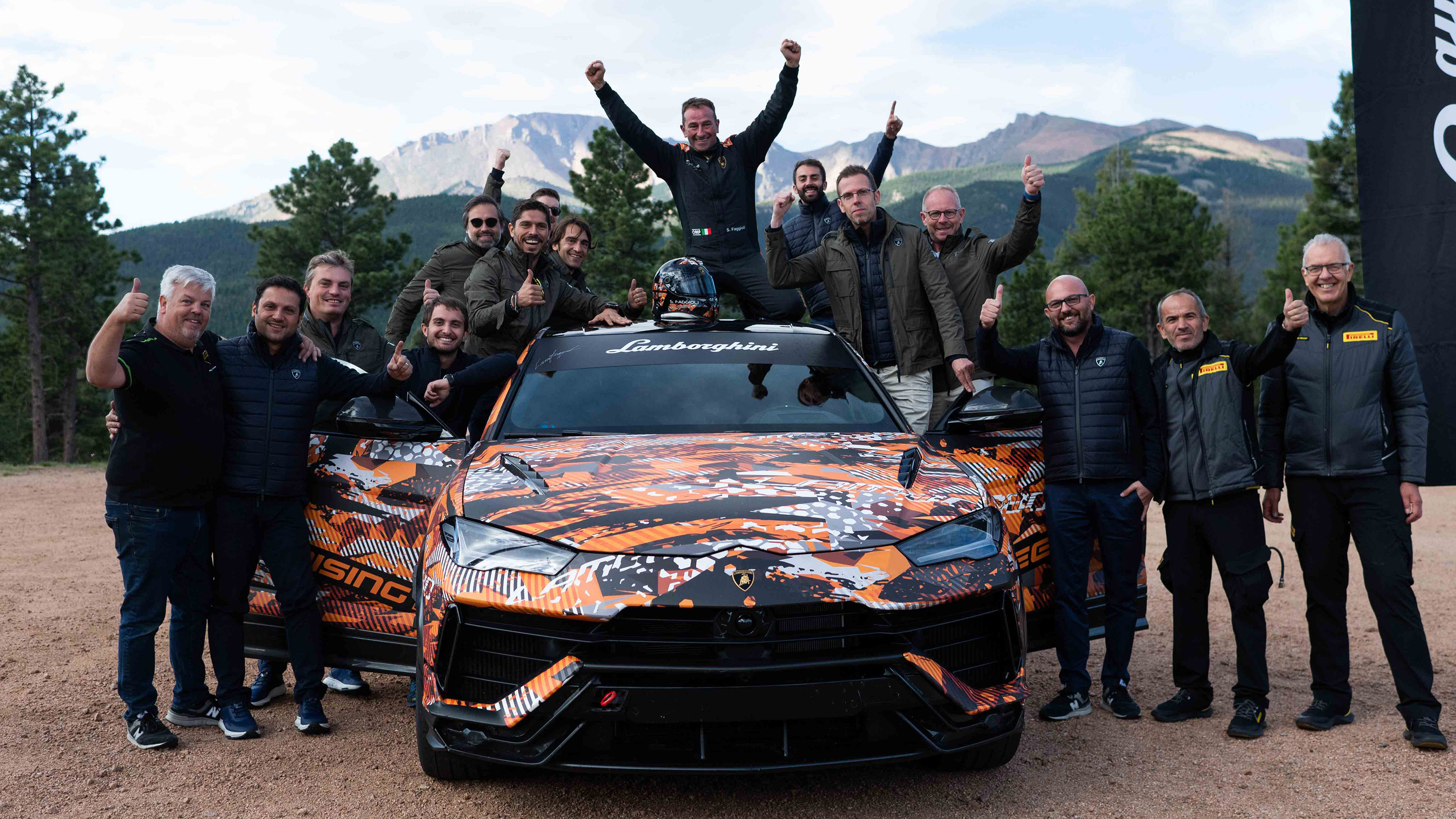 Lamborghini Urus Pikes Peak 8