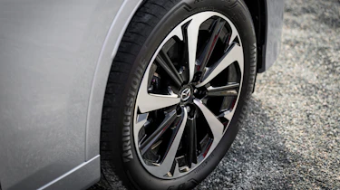 Mazda CX-60 - front o/s wheel